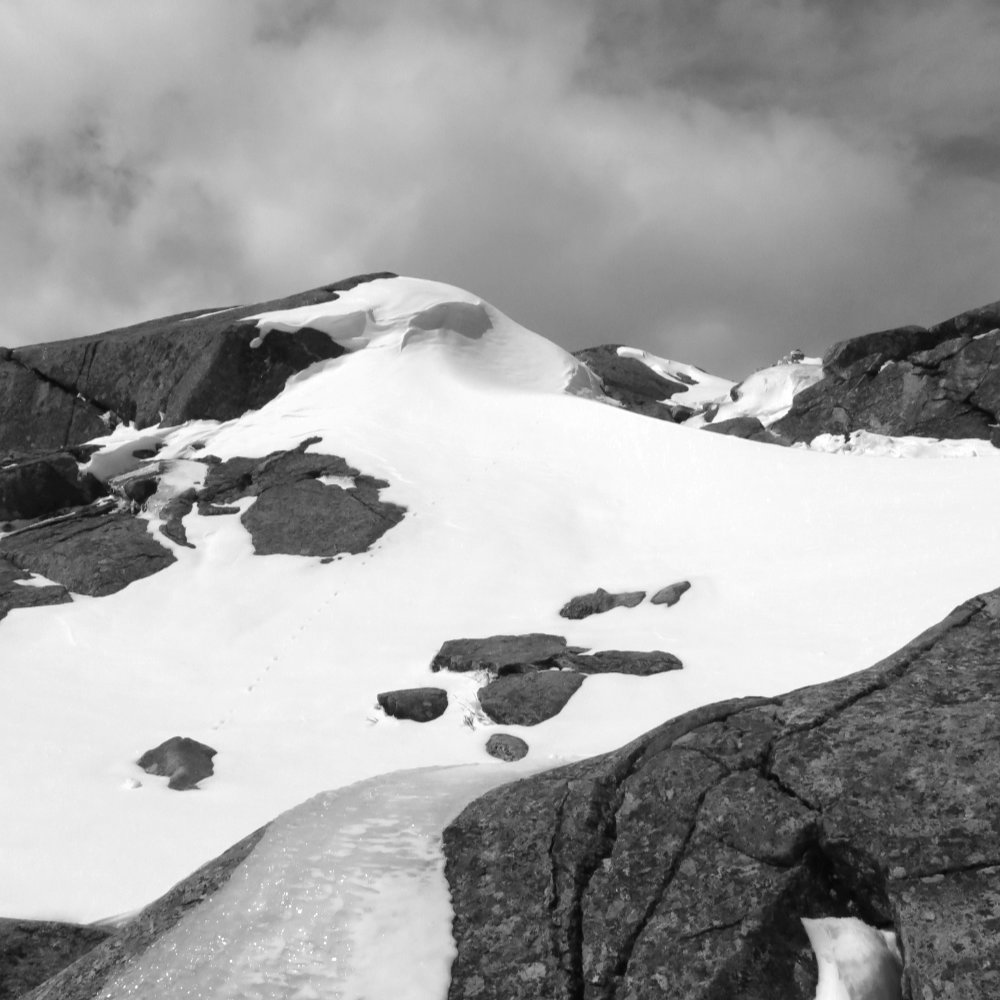 Snow-Drifts-Monadnock-20180407