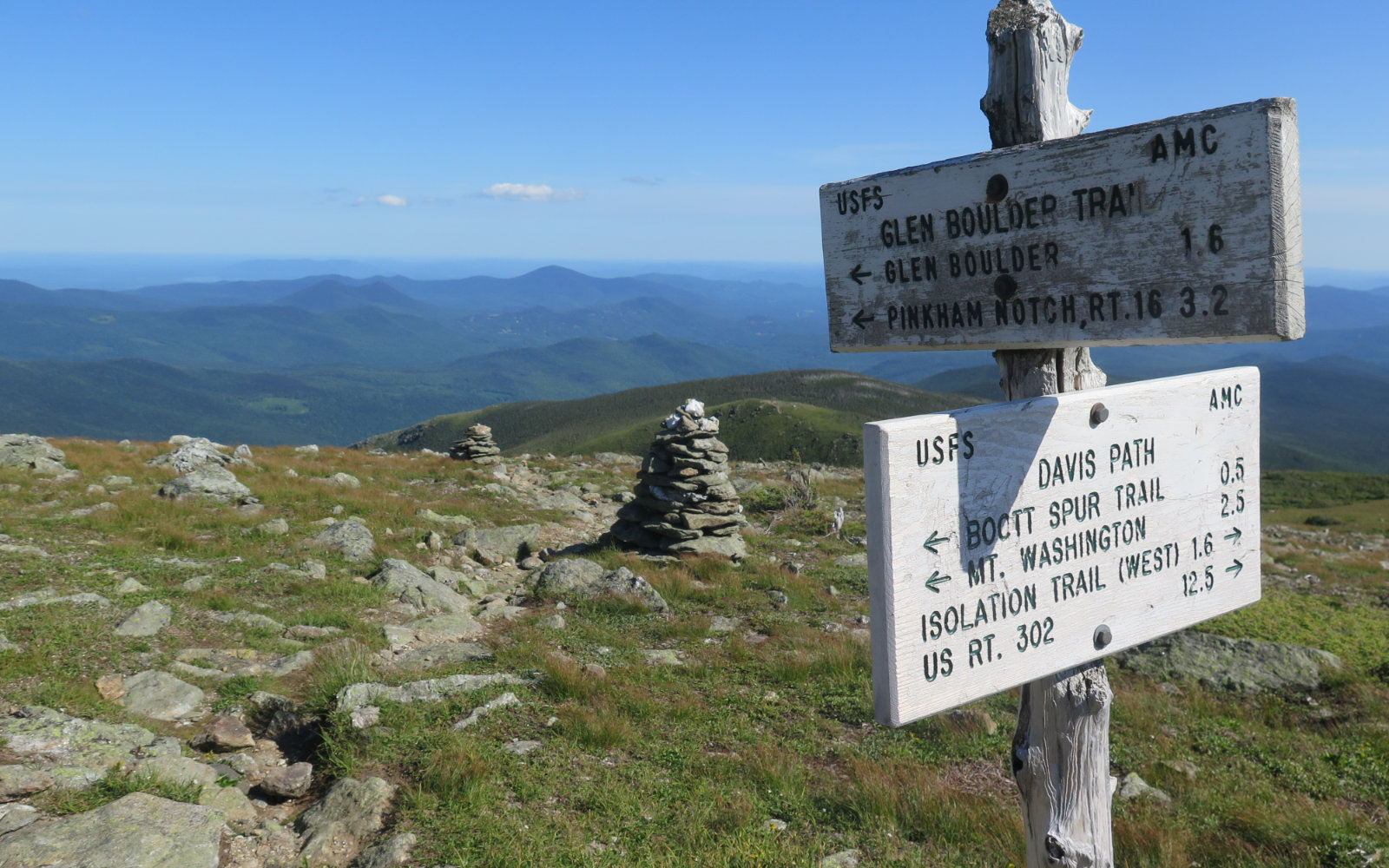 Glen_Boulder_Cairn_Isolation_20190805