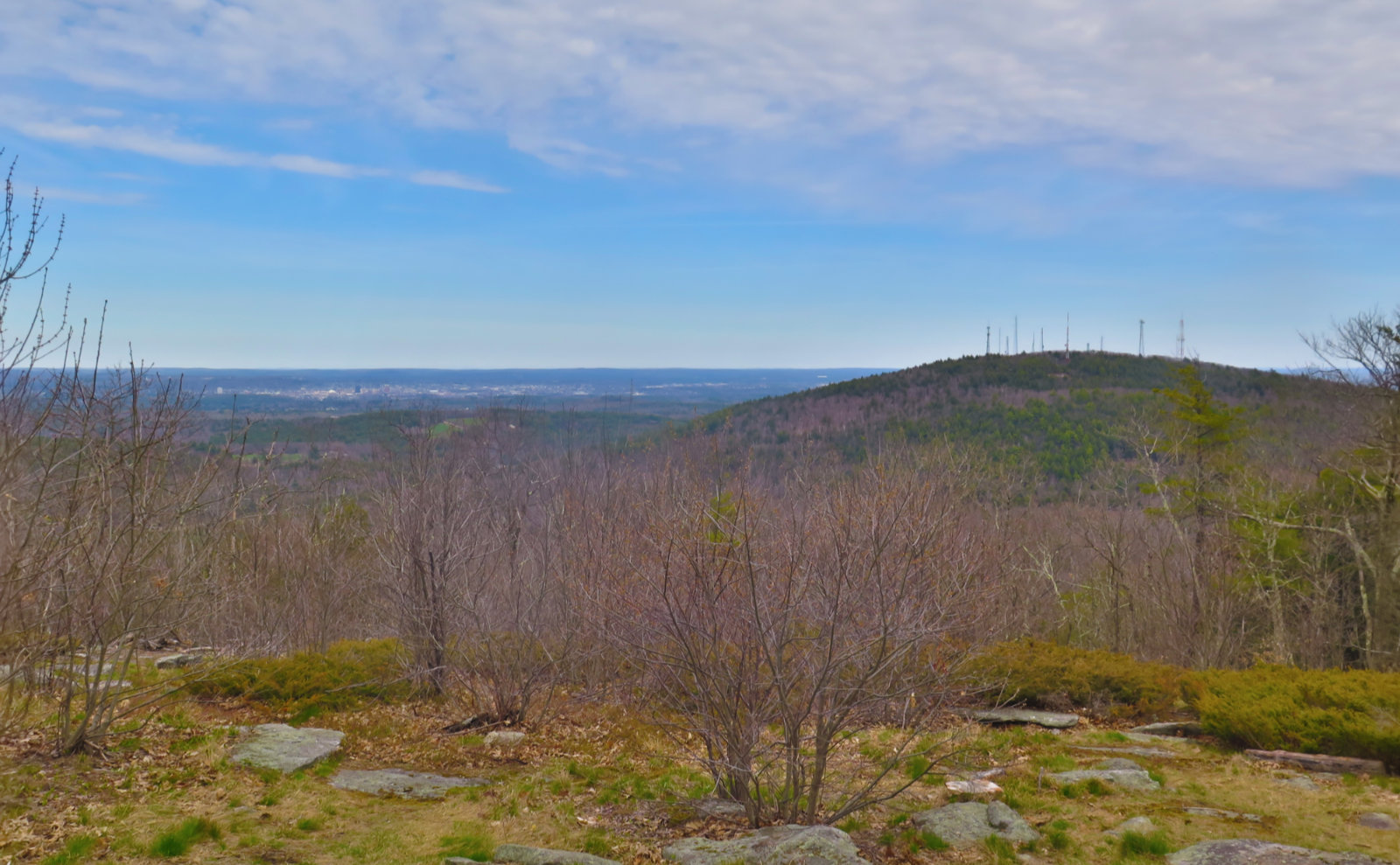 6-Summit-View-Uncanoonuc-20200429