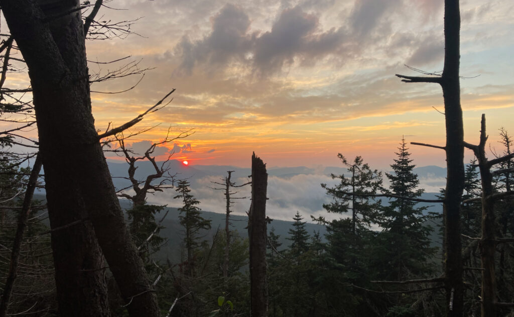 Sunrise from the Guyot Tentsite. 